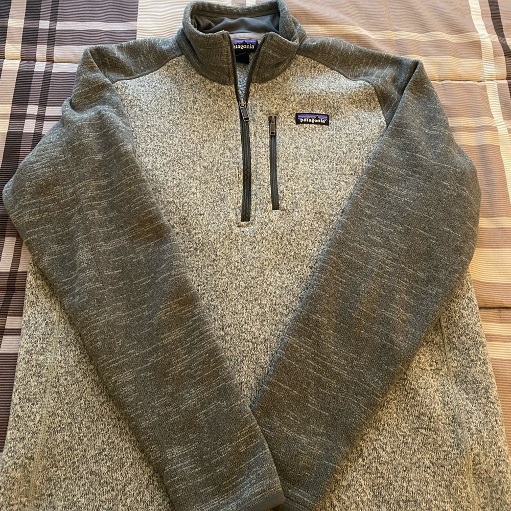 Men’s Patagonia Better Sweater. Size: Large
